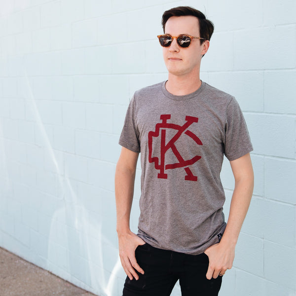 Kansas City Heart Sign Tee (Grey/Red) – Flint & Field