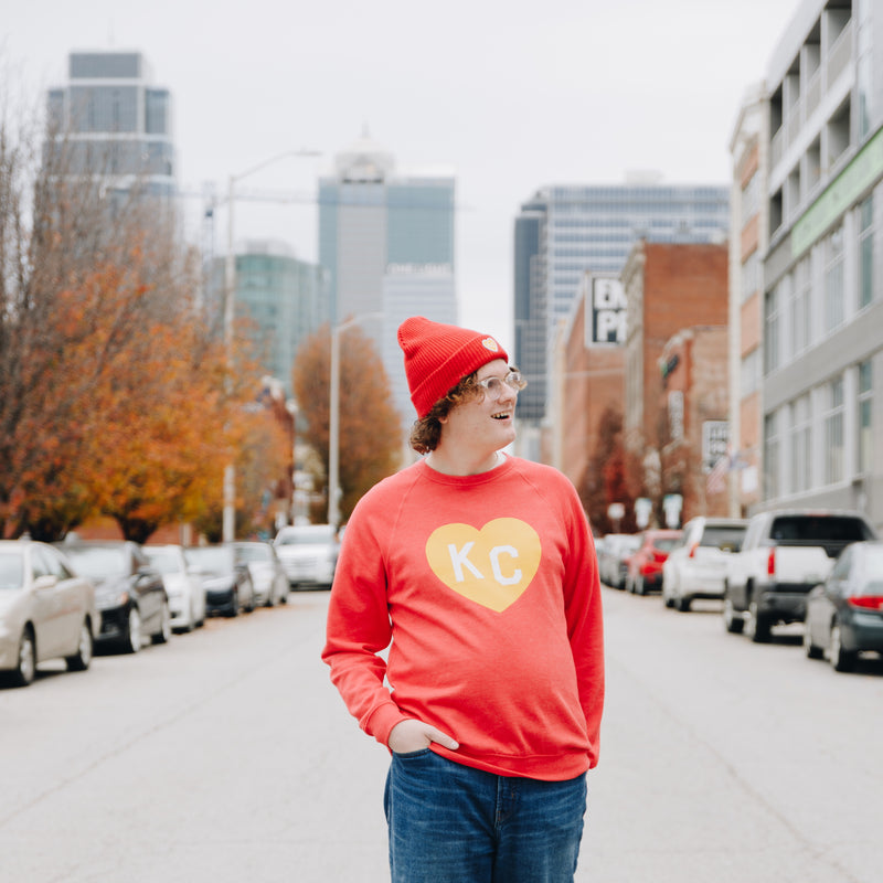 Charlie Hustle KC Heart Sweatshirt: Rot