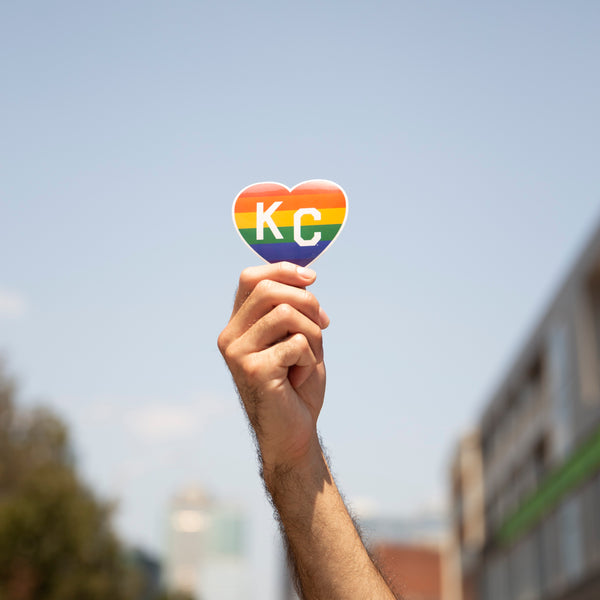 Charlie Hustle KC Pride Herz Aufkleber