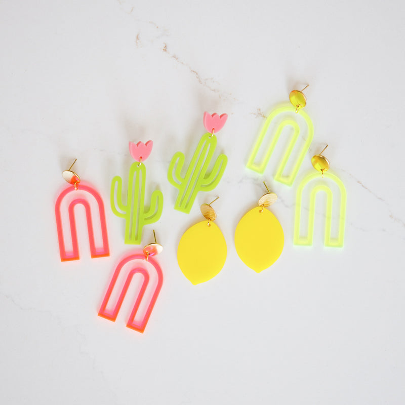 Merry Maker Arch Earrings - Fluorescent Pink