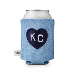 Wlle x Charlie Hustle KC Heart Drink Pullover – Hellblau